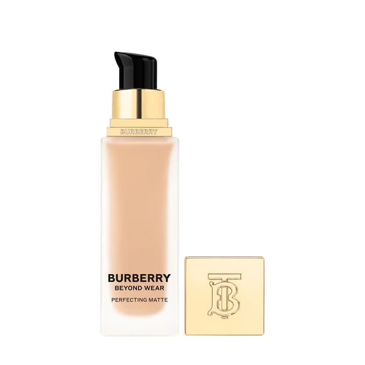 Beyond Wear Perfecting Matte Foundation 60 Medium Neutral Fondöten