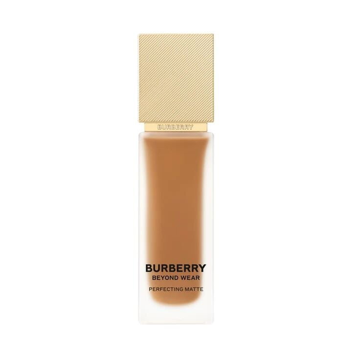 Beyond Wear Perfecting Matte Foundation 110 Medium Deep Neutral Fondöten