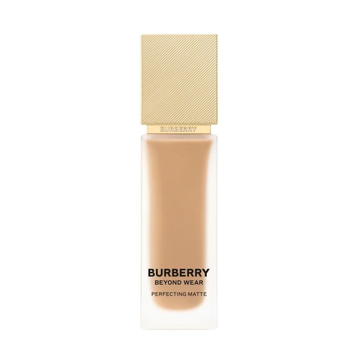 Beyond Wear Perfecting Matte Foundation 90Med Deep Warm Fondöten