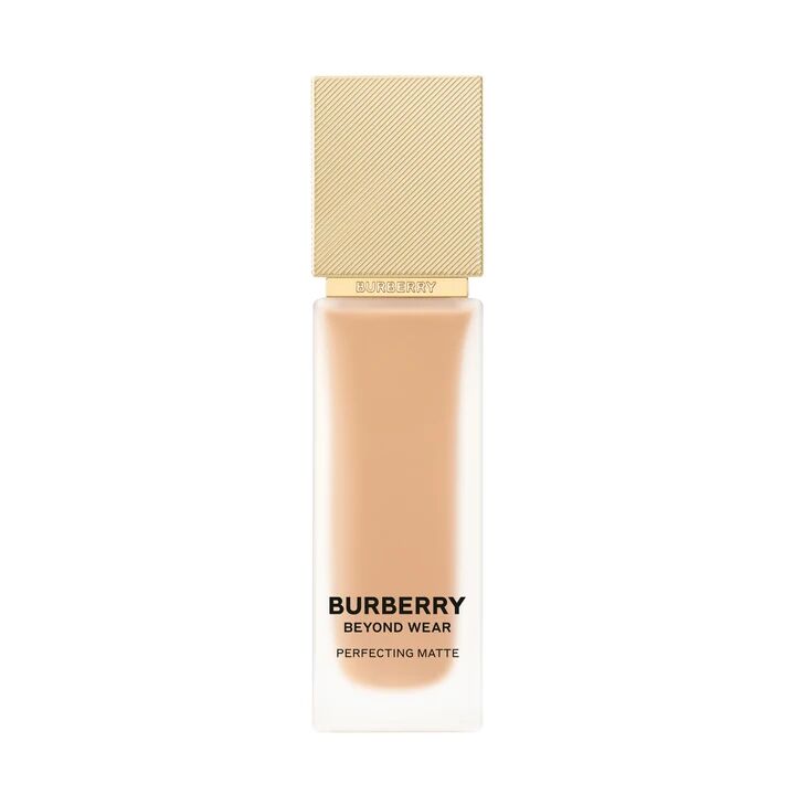 Beyond Wear Perfecting Matte Foundation 70 Medium Neutral Fondöten