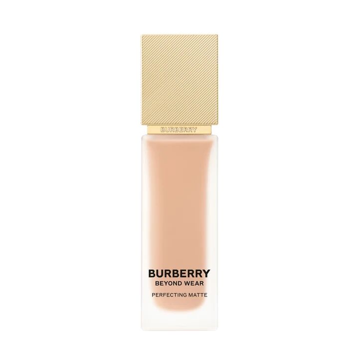 Beyond Wear Perfecting Matte Foundation 45 Light Neutral Fondöten