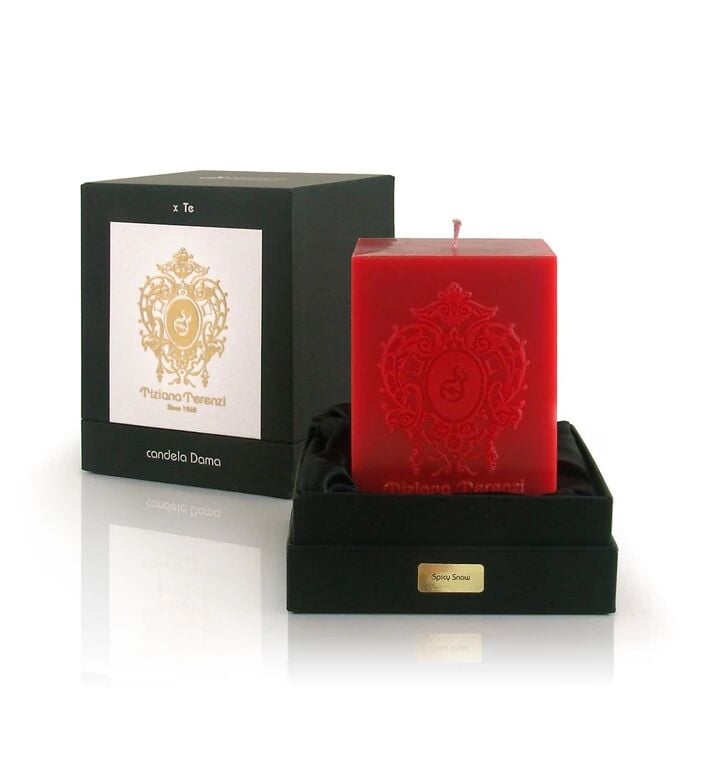 Spicy Snow Kırmızı 10 cm Kübik Mum